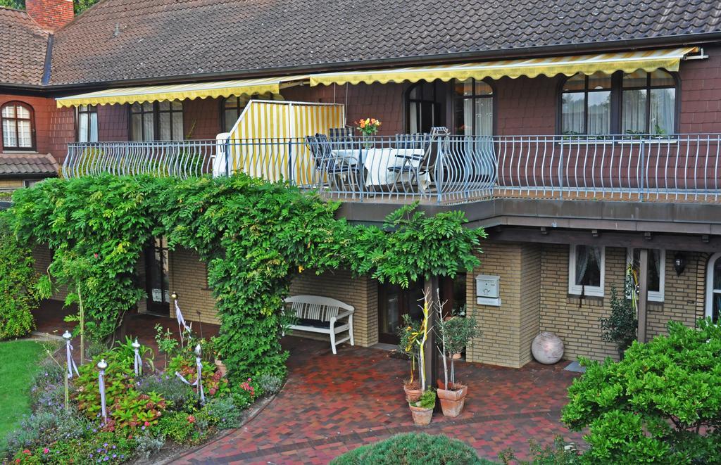 Hotel Garni Kristinenhof Bad Zwischenahn Exterior photo