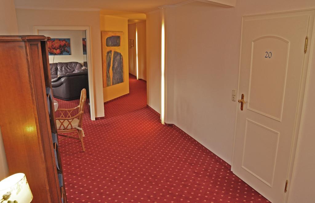 Hotel Garni Kristinenhof Bad Zwischenahn Exterior photo
